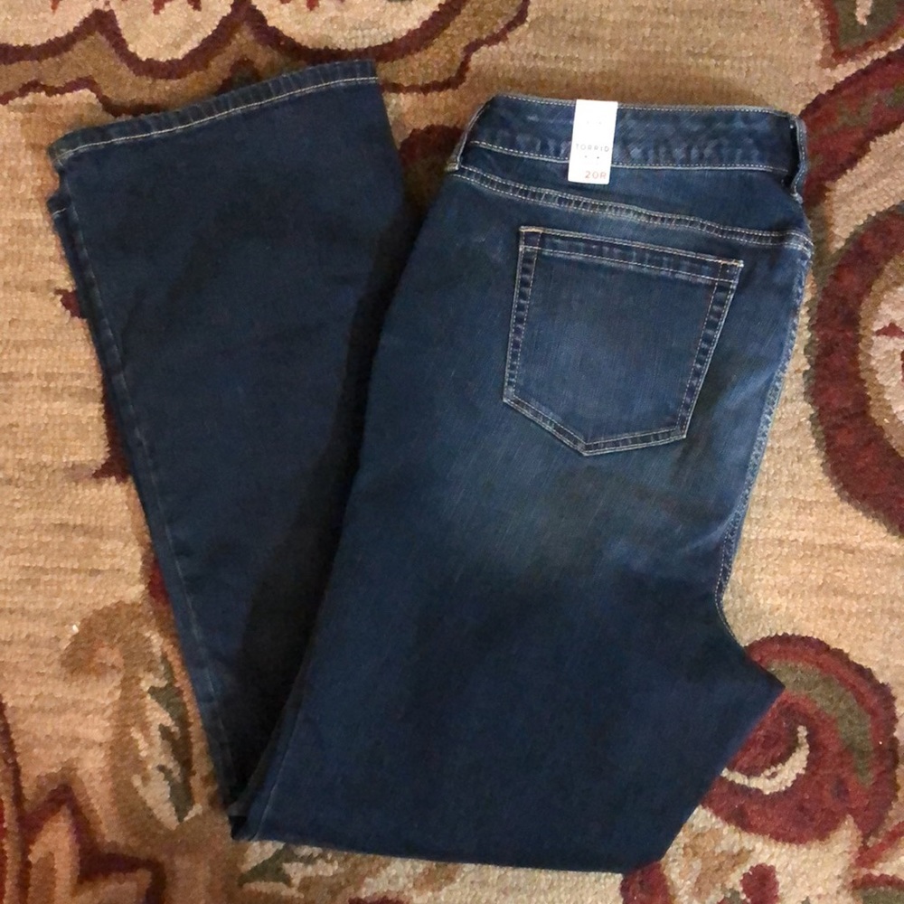 TORRID Denim size 20 R Relaxed Boot Bayou Dark Classic 5-pocket Jeans $99 NEW